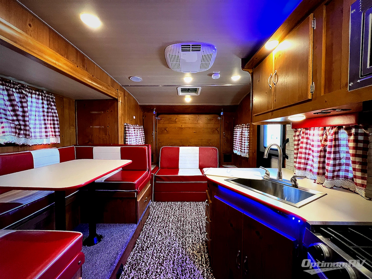2022 Gulf Stream Vintage Cruiser 23MBS Photo 3