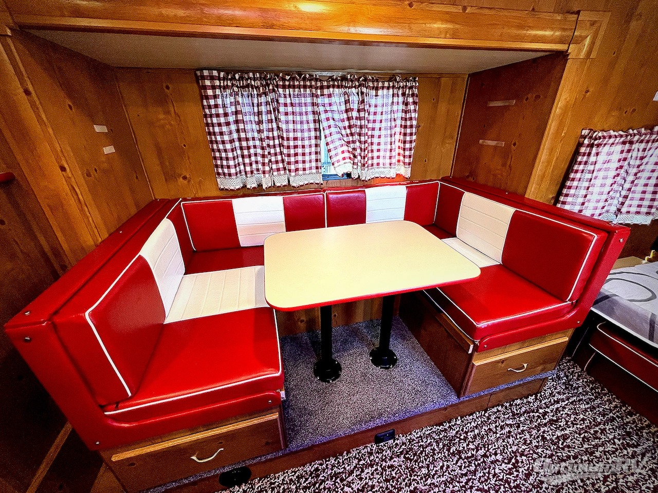 2022 Gulf Stream Vintage Cruiser 23MBS Photo 8