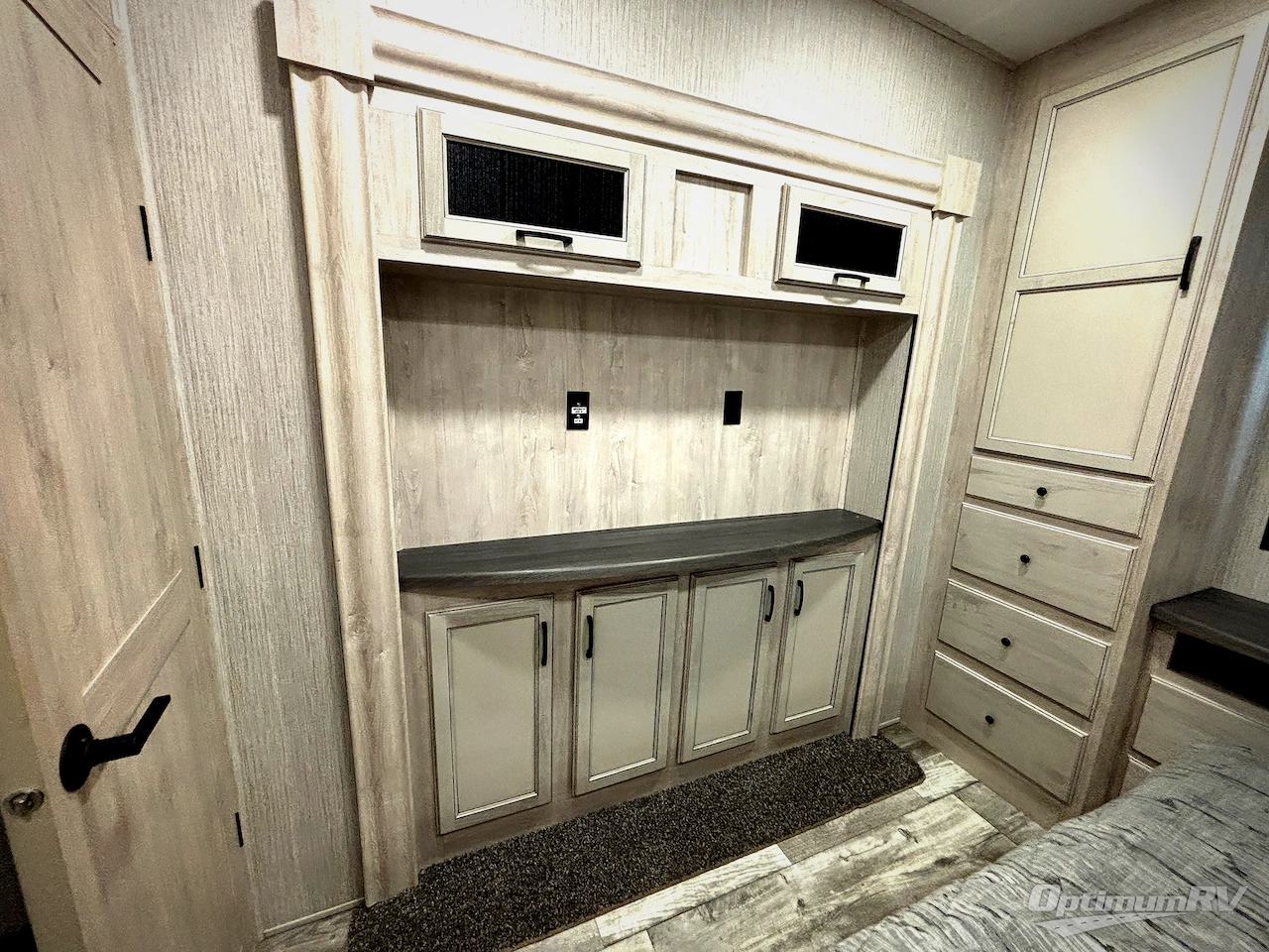 2022 Forest River Sandpiper Luxury 379FLOK Photo 24