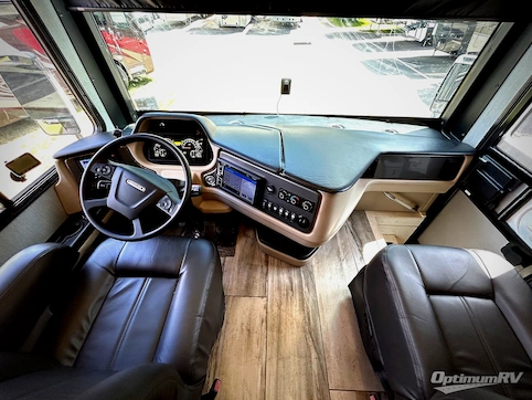 2022 Holiday Rambler Endeavor 38W RV Photo 2
