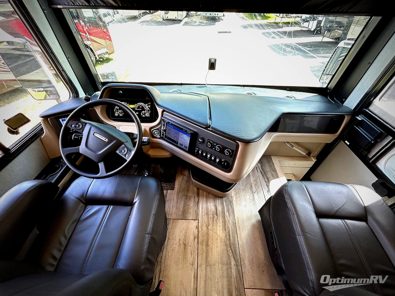 2022 Holiday Rambler Endeavor 38W Photo 8