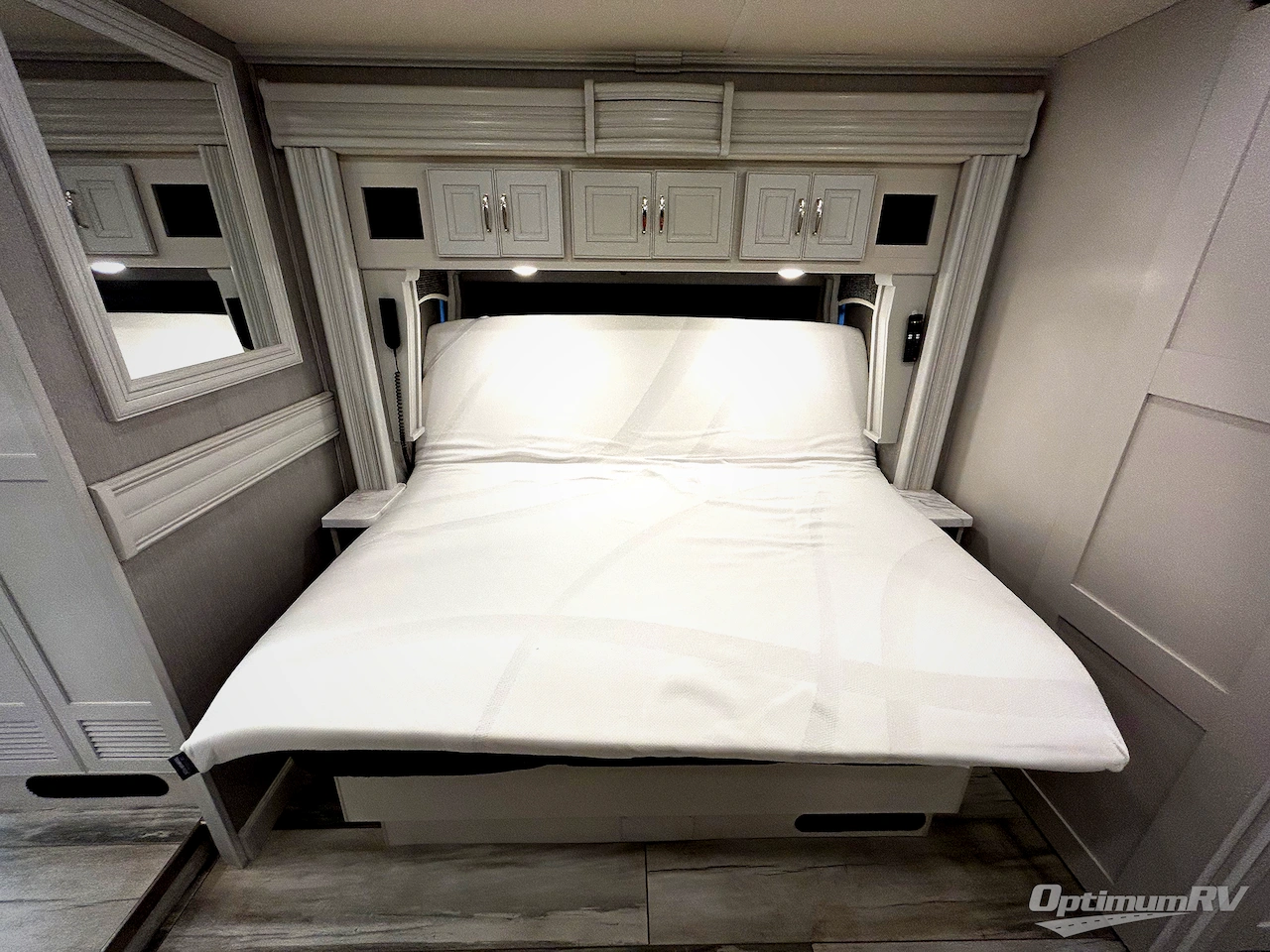 2022 Holiday Rambler Endeavor 38W Photo 18