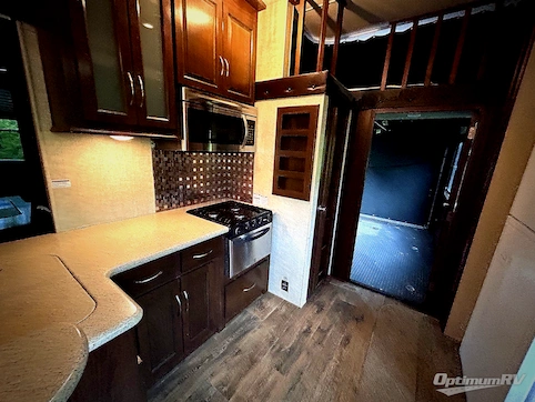 2016 Heartland Cyclone 4200 RV Photo 4