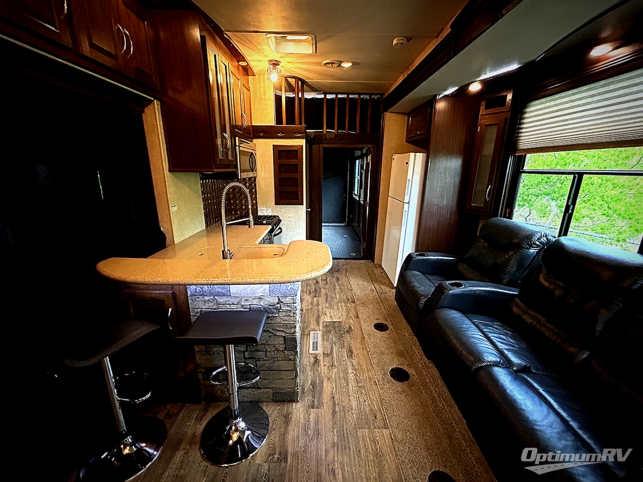 2016 Heartland Cyclone 4200 Photo 4