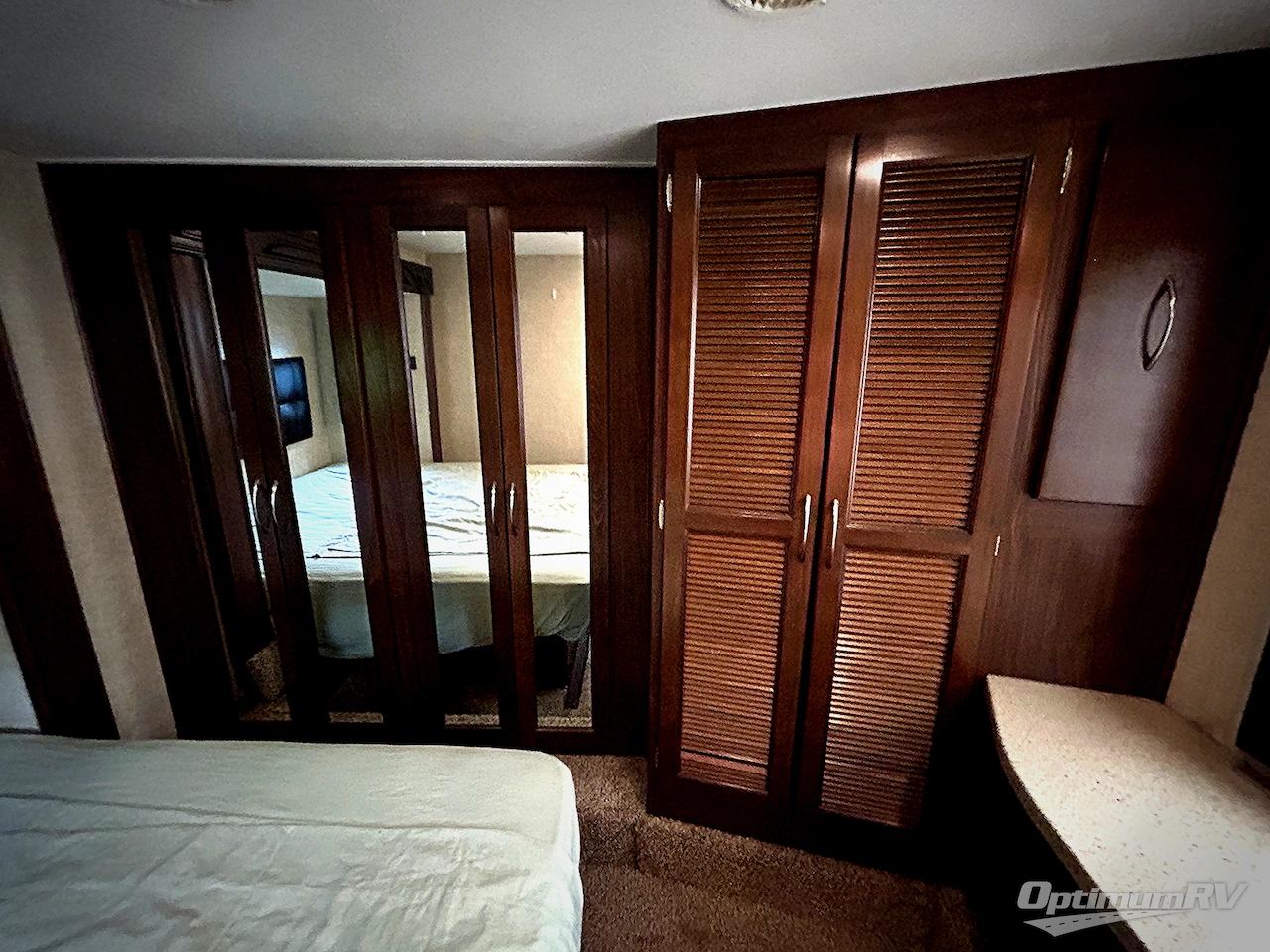 2016 Heartland Cyclone 4200 Photo 10