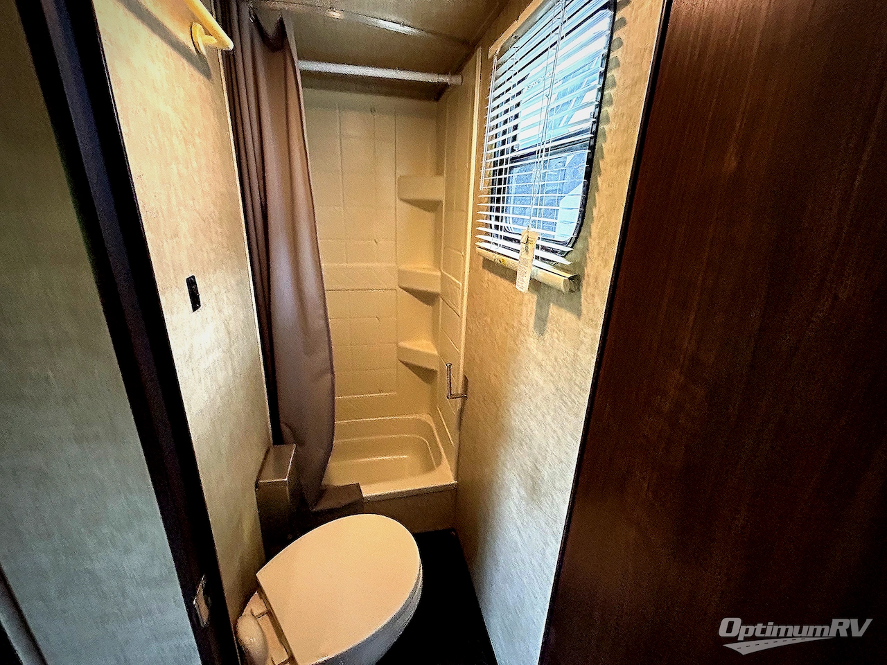 2016 Heartland Cyclone 4200 Photo 20