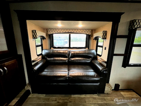 2020 Coachmen Brookstone 344FL RV Photo 2