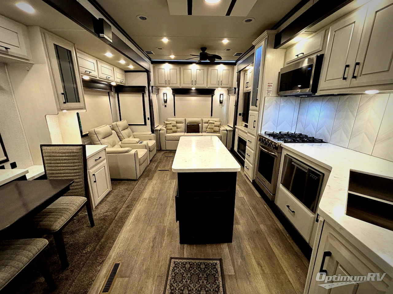 2022 DRV Luxury Suites Mobile Suites 40KSSB4 Photo 4