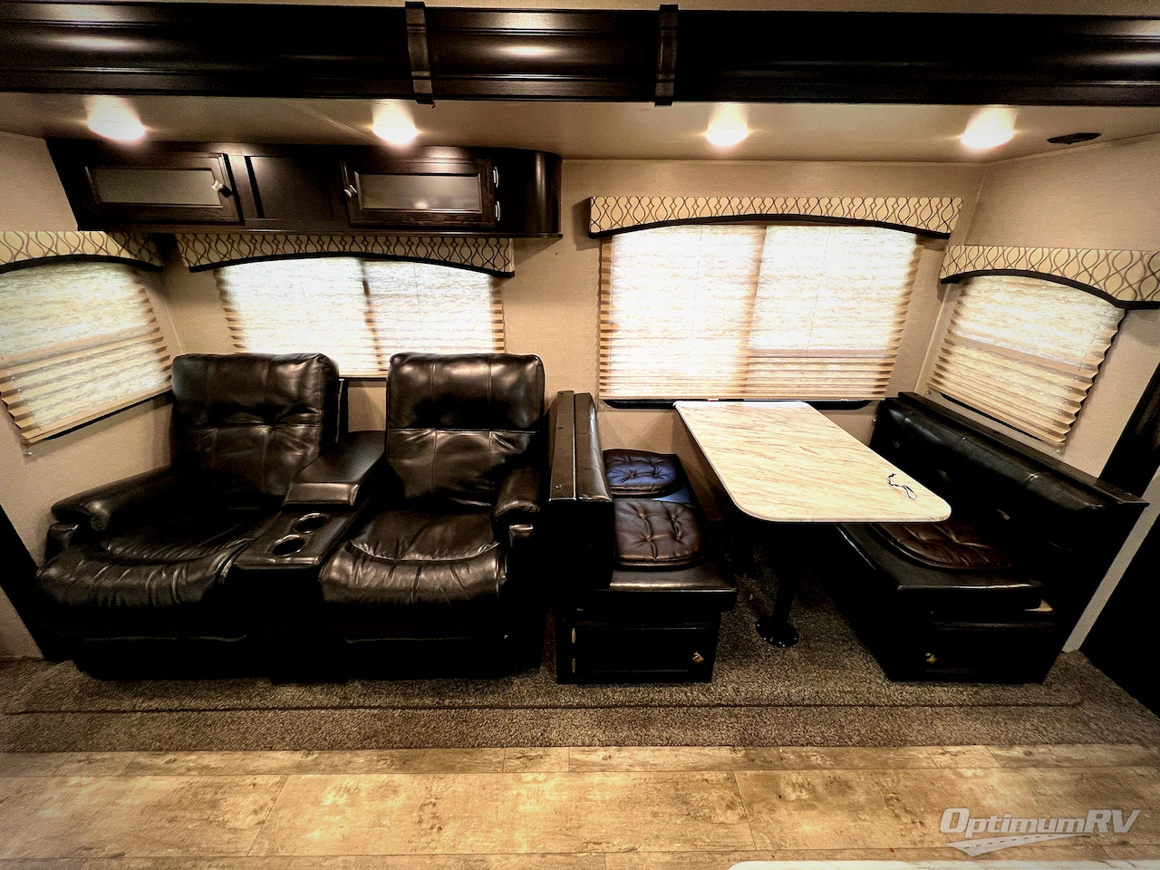 2018 Venture SportTrek 312VRK Photo 12