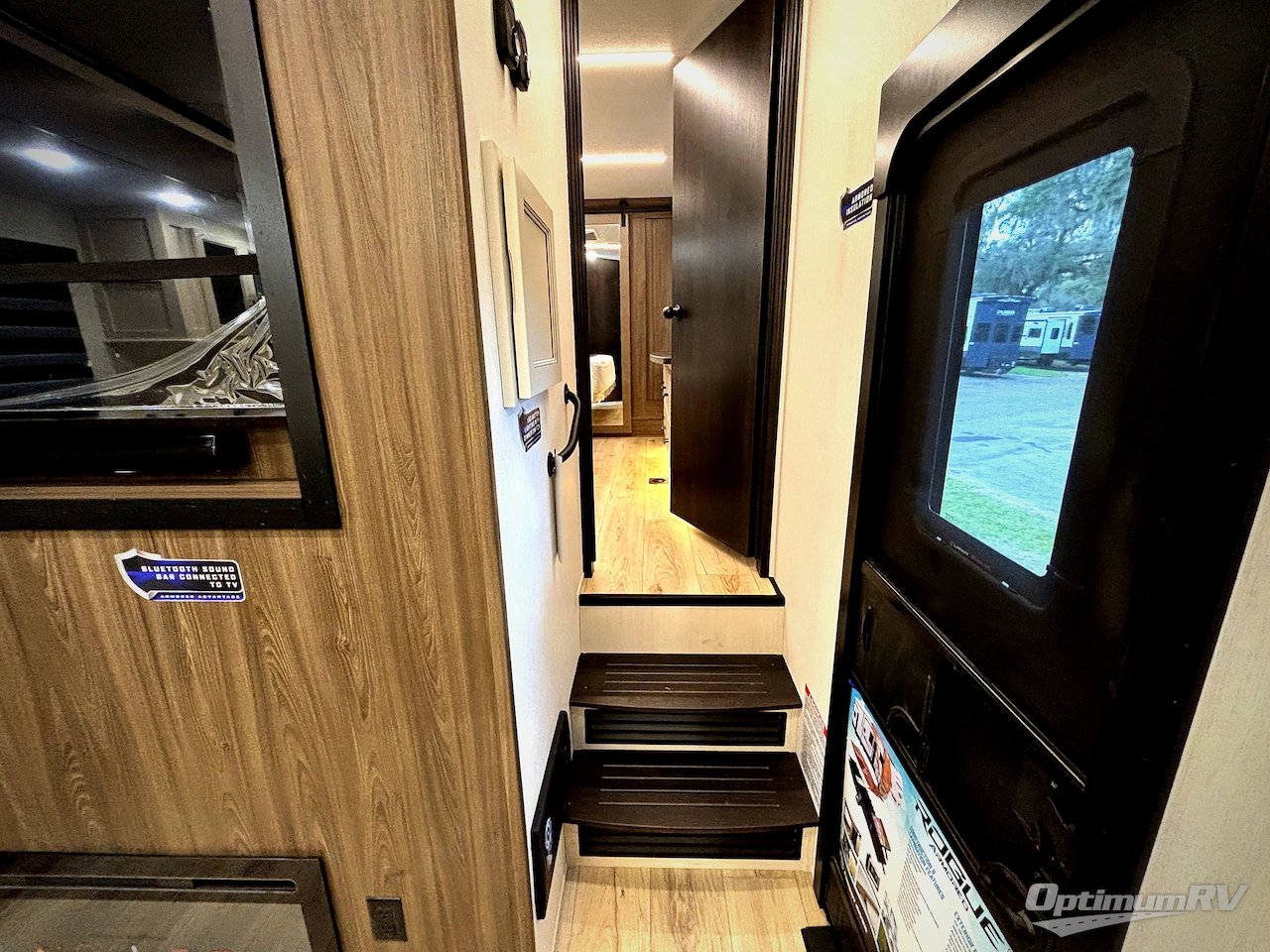 2026 Forest River Vengeance Rogue Armored 391T145 Photo 7