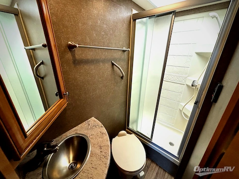 2018 Thor Synergy SD24 RV Photo 4