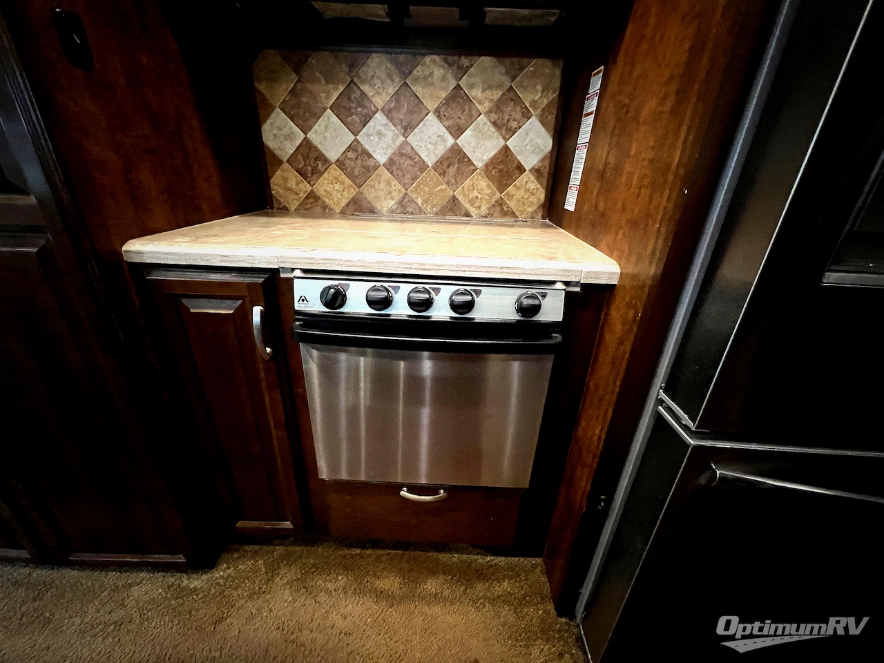 2016 Forest River Cardinal 3850RL Photo 13