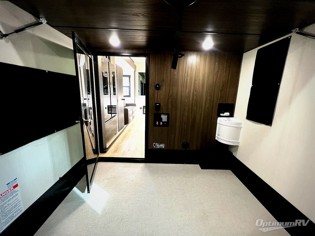 2026 Forest River Vengeance Rogue Armored 4015 Photo 19