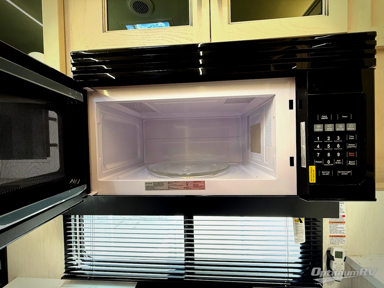 2026 Forest River Cherokee Rogue Armored 4015 Photo 10