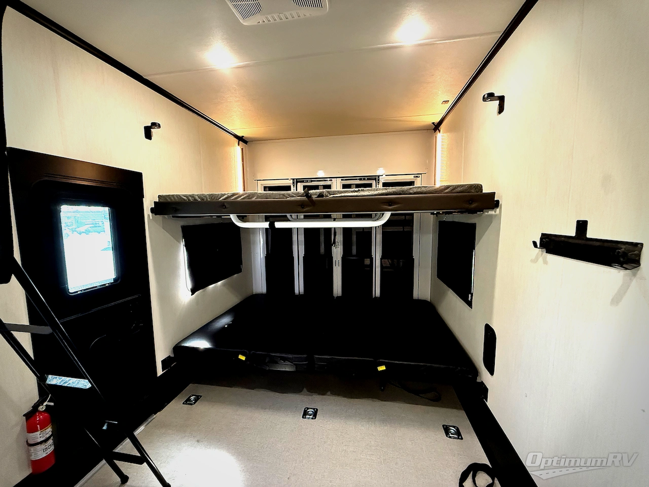 2026 Forest River Cherokee Rogue Armored 4015 Photo 15