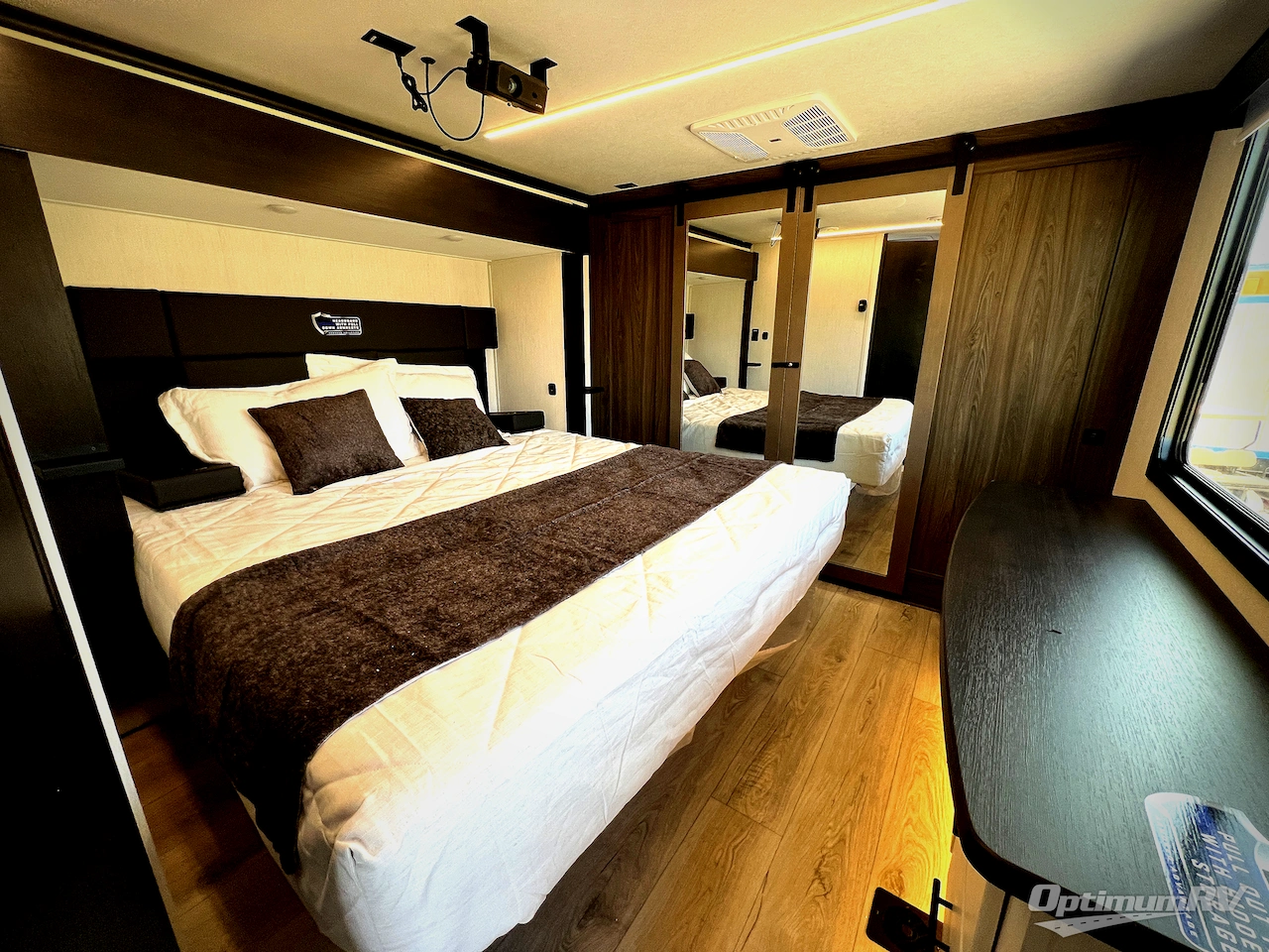 2026 Forest River Cherokee Rogue Armored 4015 Photo 17