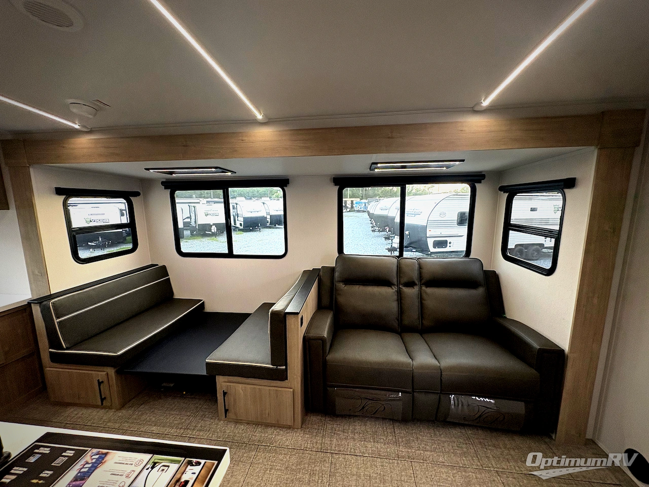2025 Grand Design Imagine 2670MK Photo 9