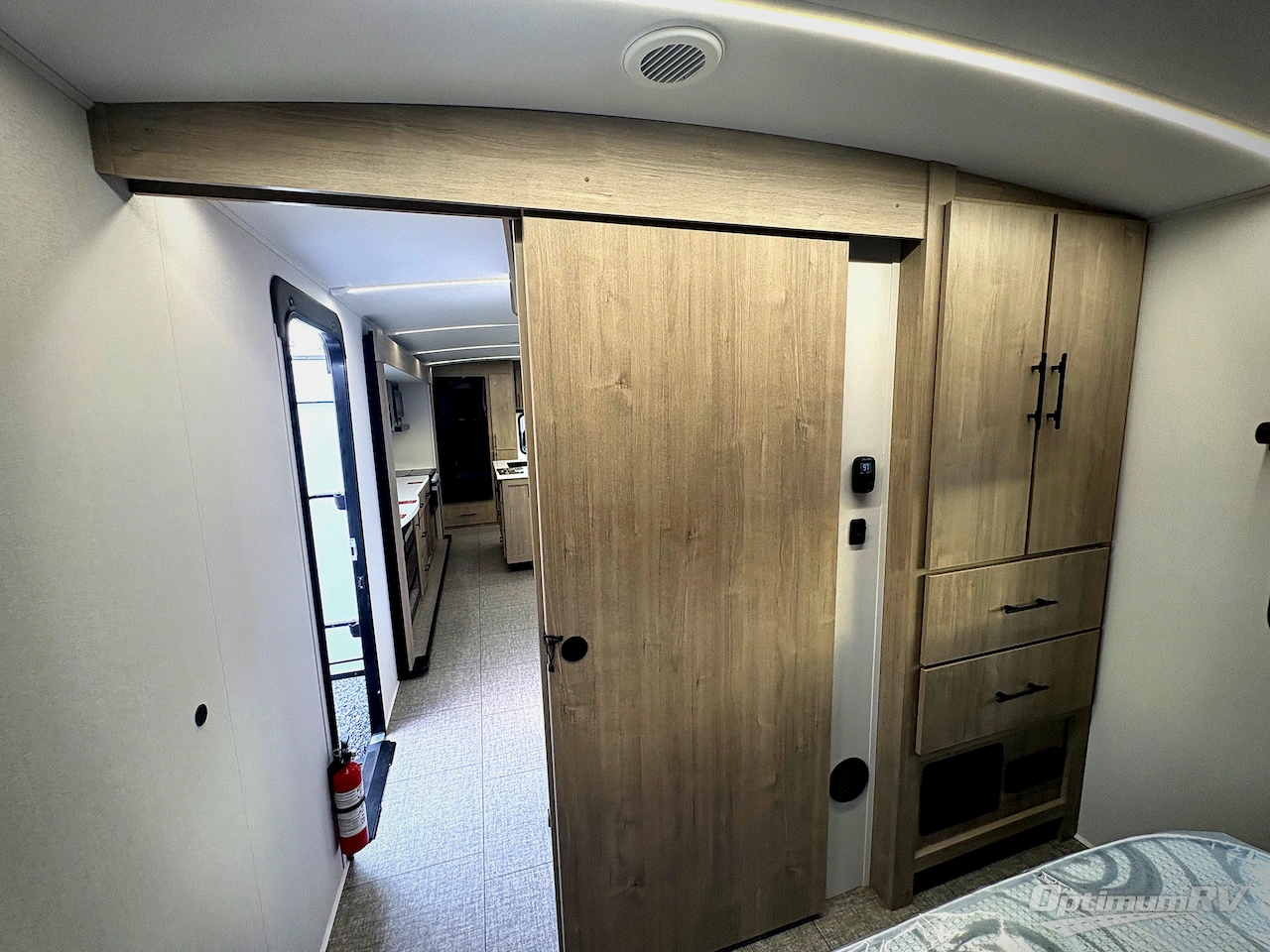 2025 Grand Design Imagine 2670MK Photo 12