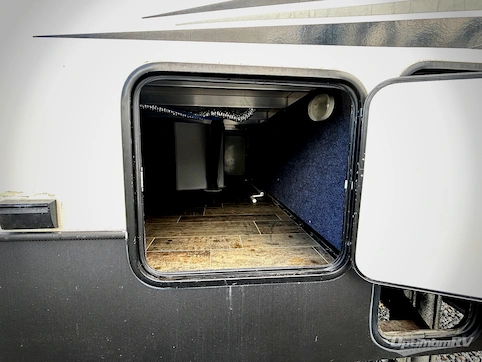 2019 Keystone Impact 341 RV Photo 2