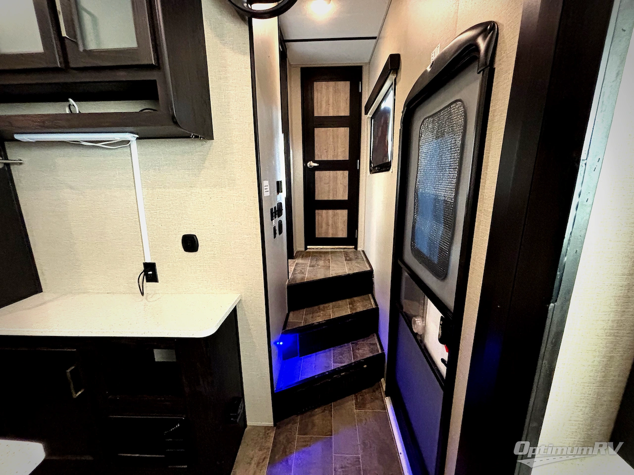 2019 Keystone Impact 341 Photo 17