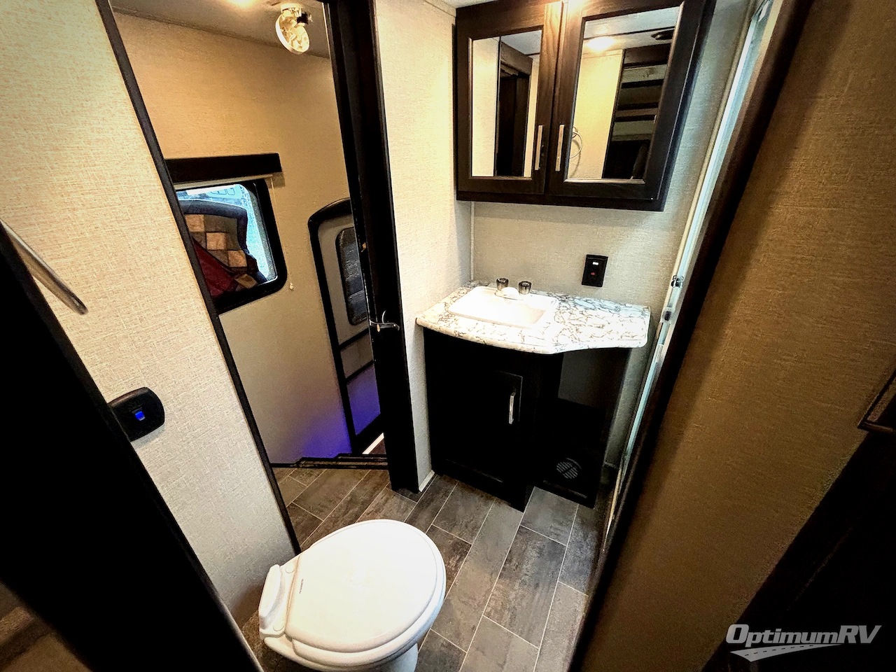 2019 Keystone Impact 341 Photo 19