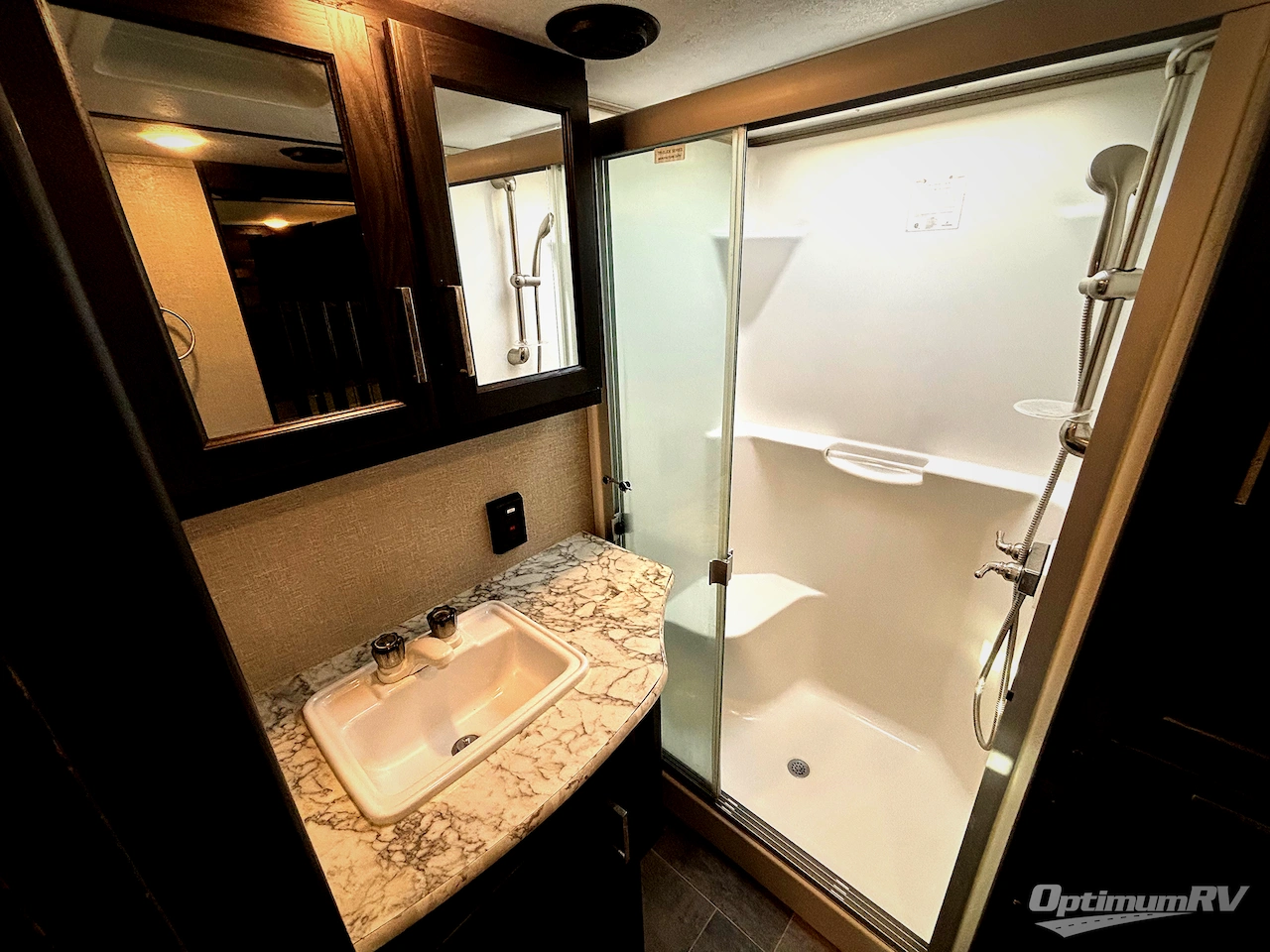 2019 Keystone Impact 341 Photo 20