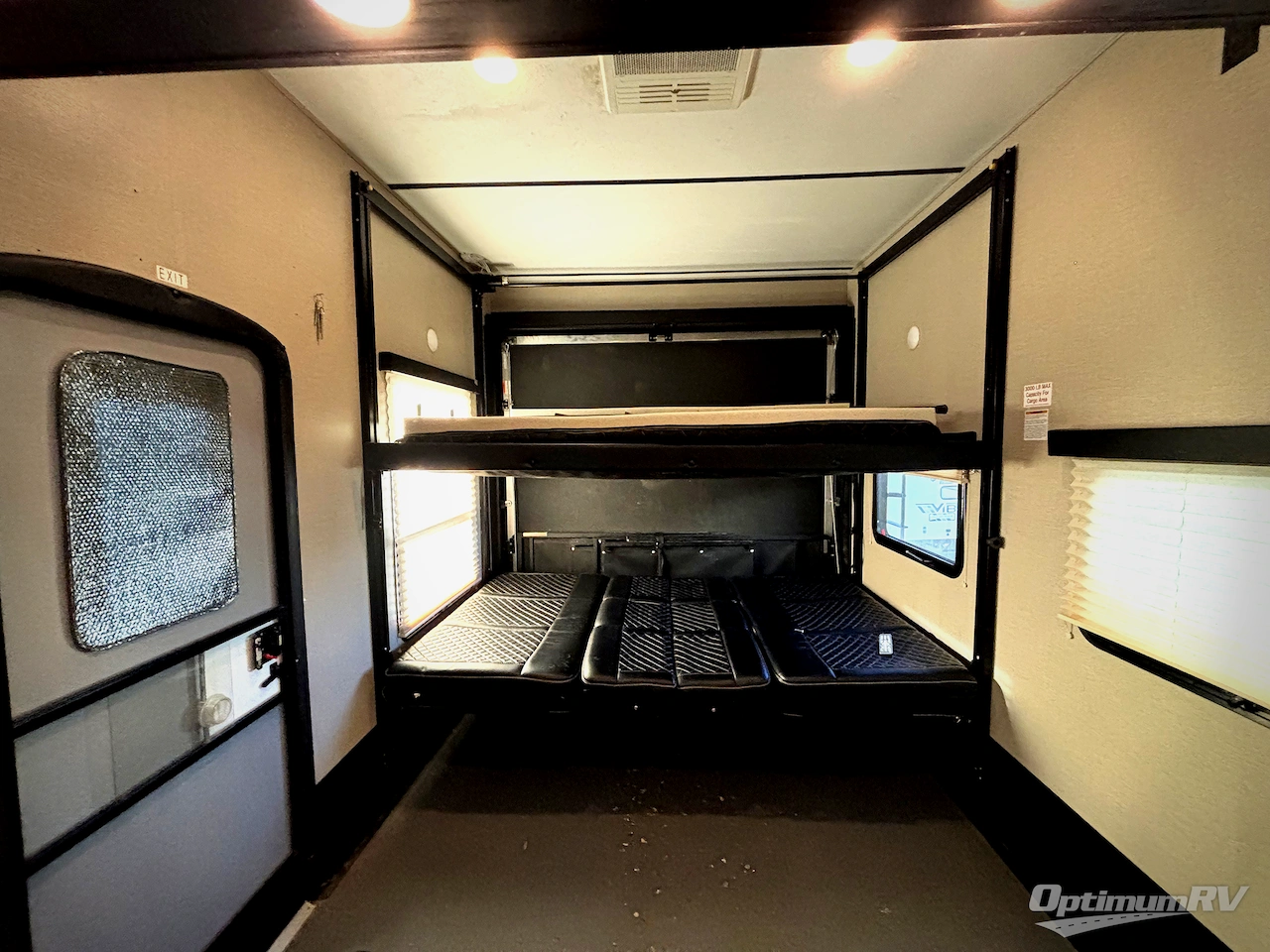 2019 Keystone Impact 341 Photo 27