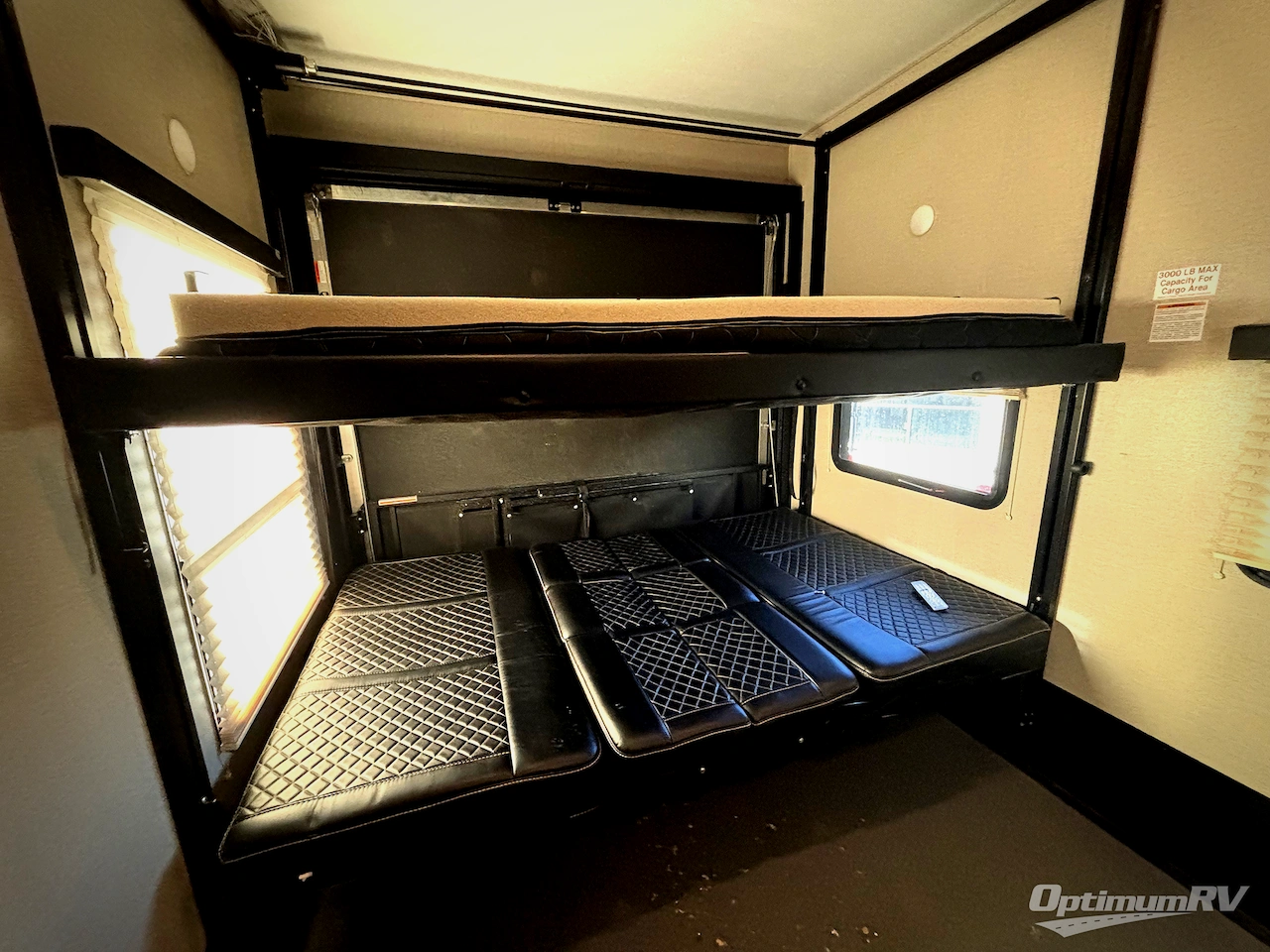 2019 Keystone Impact 341 Photo 28