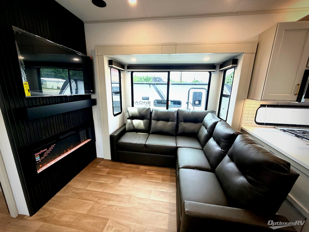 2026 Grand Design Influence 3804DS Photo 7