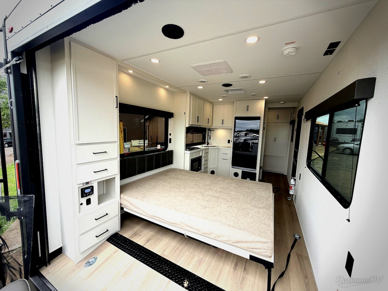 2026 Grand Design Momentum MAV 17MAV Photo 9