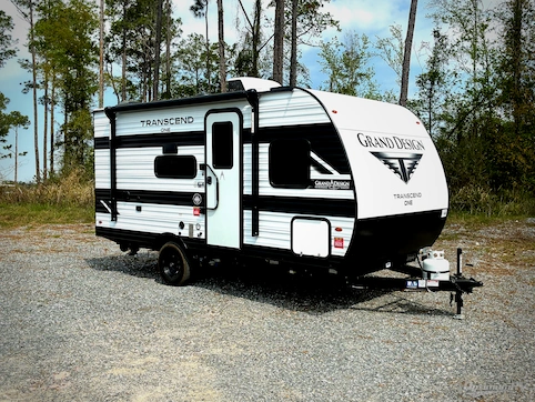 New 2026 Grand Design Transcend One 151BH Featured Photo