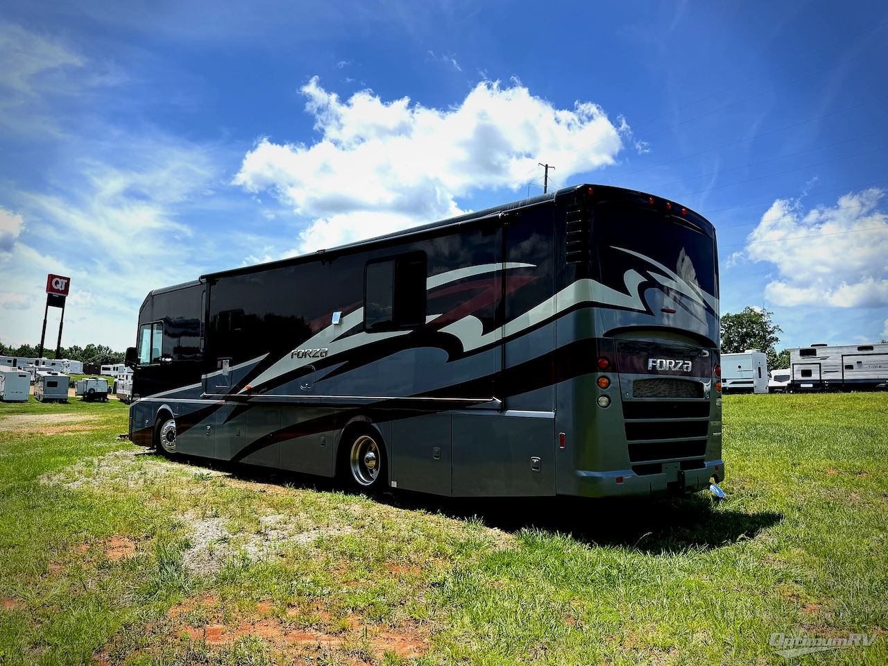 2016 Winnebago Forza 36G Photo 27