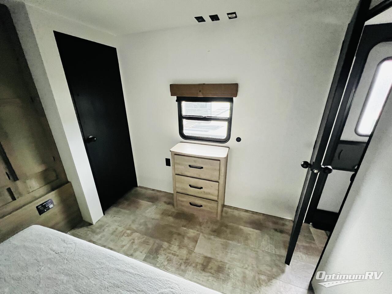 2025 Palomino Puma 32RBFQ2 Photo 18