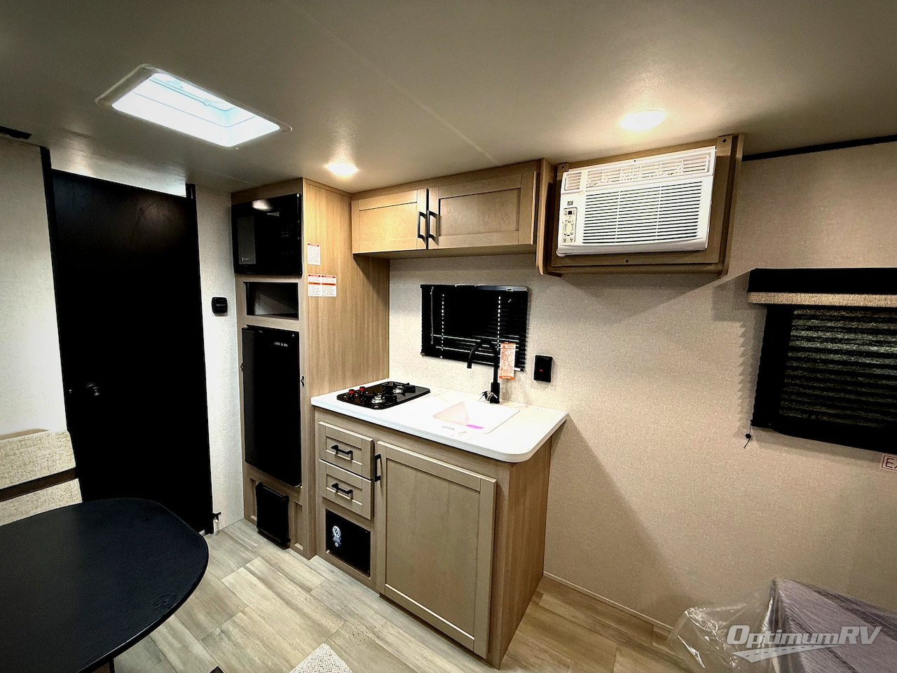 2026 Heartland Prowler 1700RB Photo 6