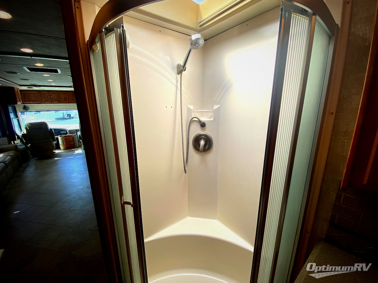 2010 Tiffin Phaeton 40QTH Photo 11