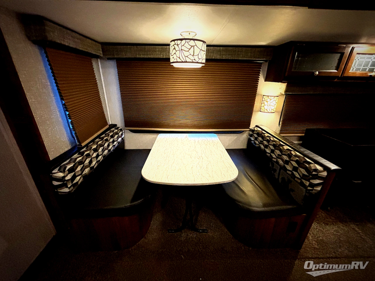 2018 Heartland Mallard 28 Photo 10