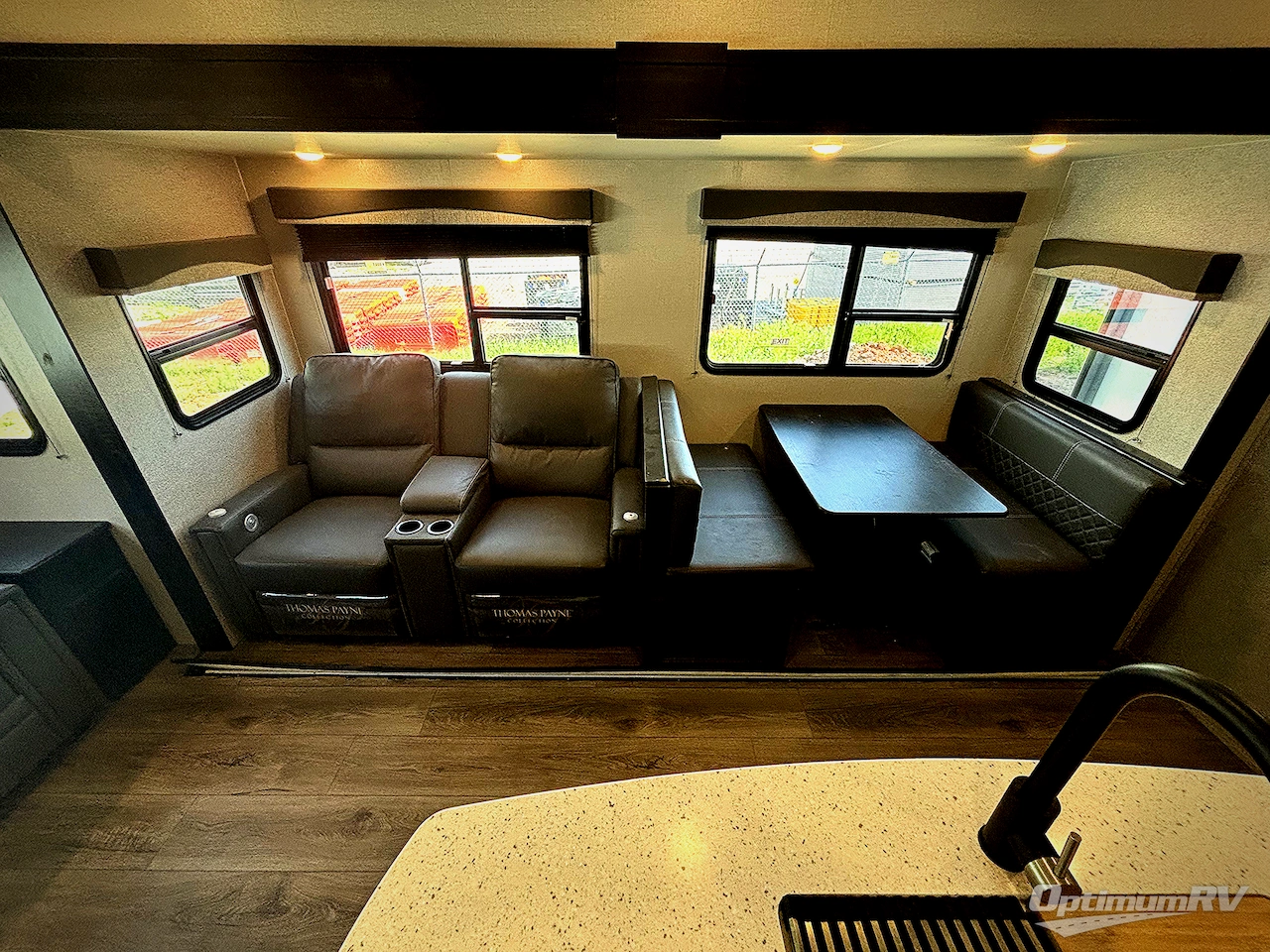 2021 Highland Ridge Open Range Light LF335MBH Photo 6