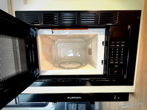 2026 Winnebago Thrive 26FKD RV Photo 4