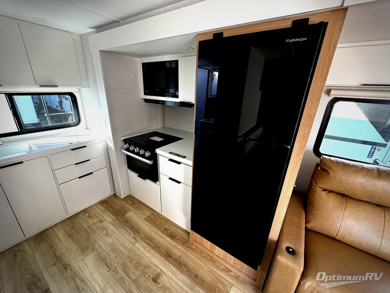 2026 Winnebago Thrive 22MLS Photo 5