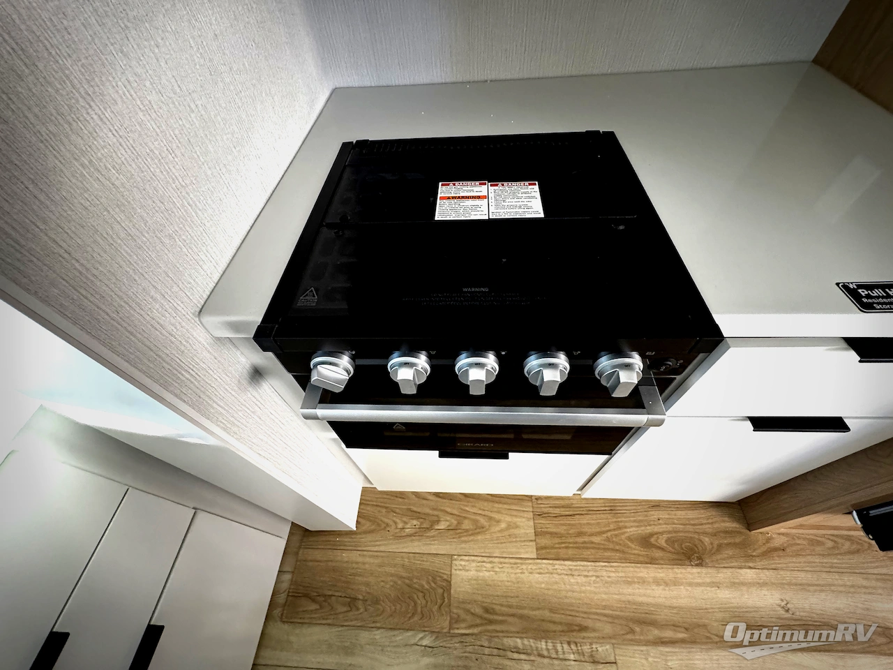 2026 Winnebago Thrive 22MLS Photo 6