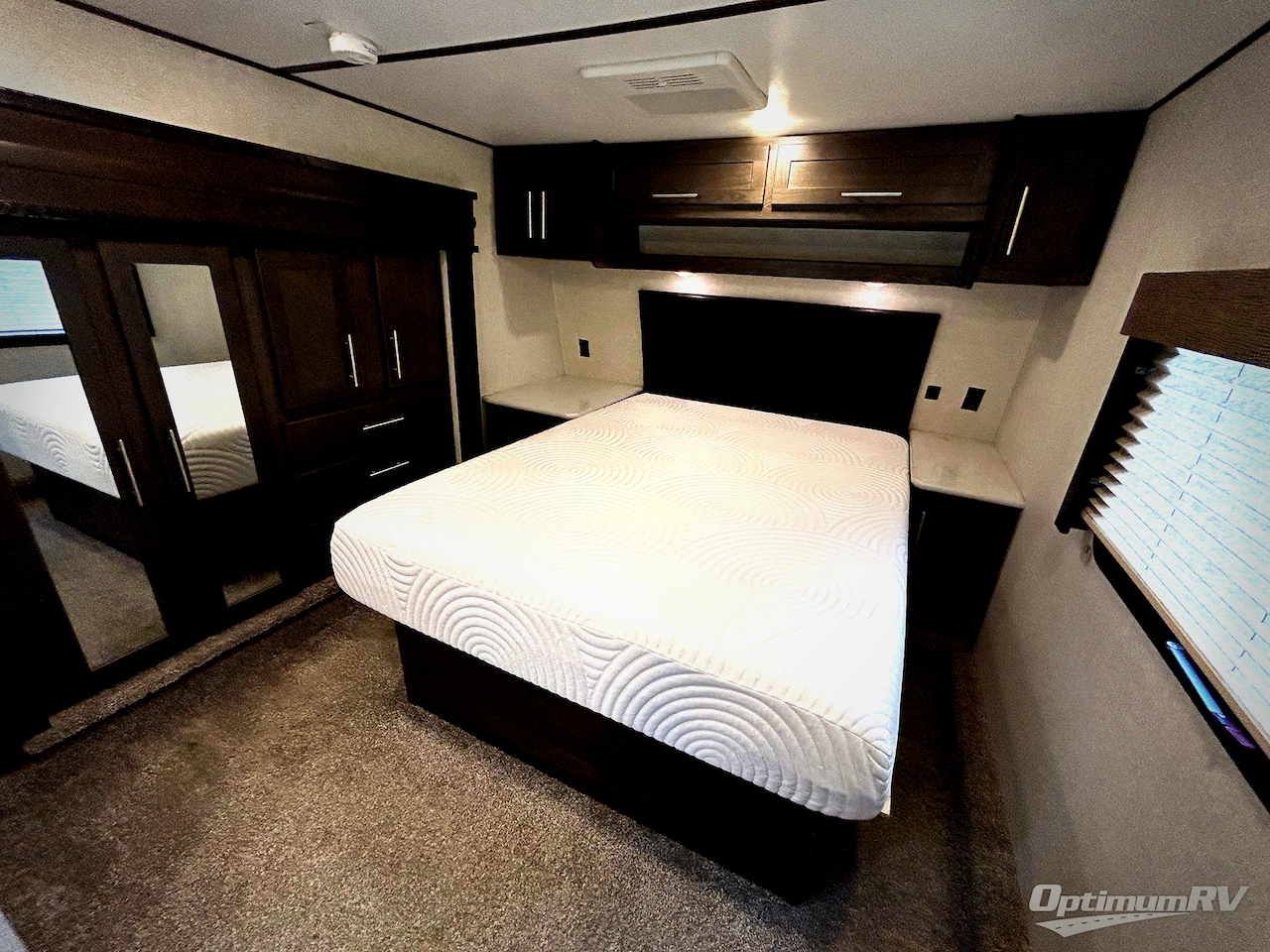 2019 Keystone Carbon 357 Photo 8