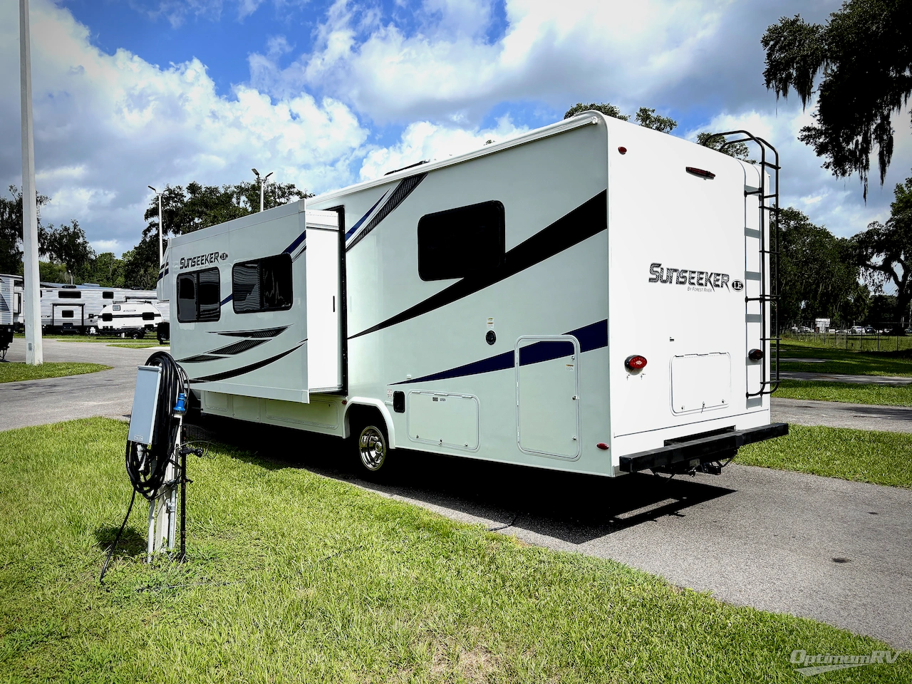 2020 Forest River Sunseeker LE 2850SLE Ford Photo 3