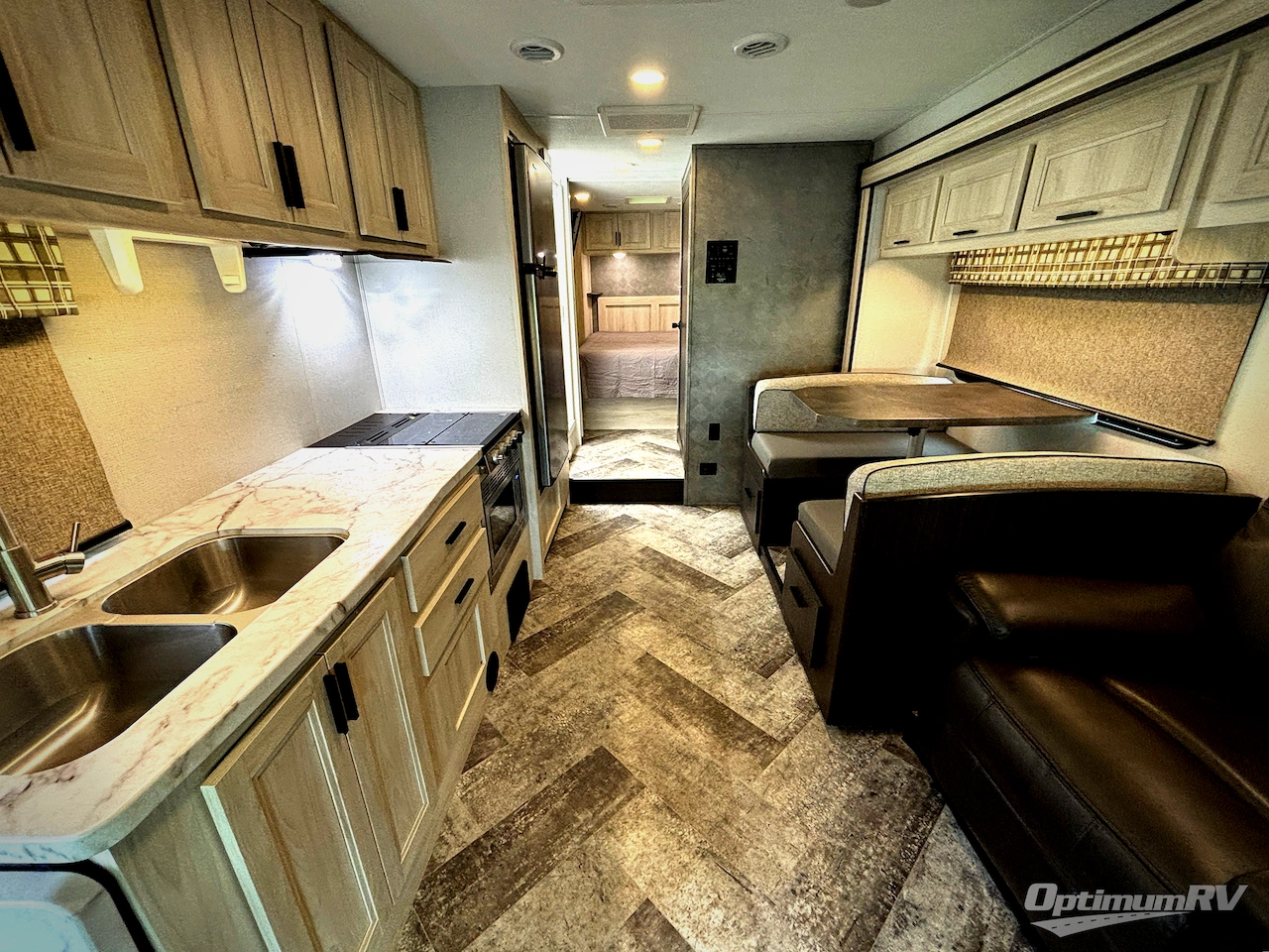 2020 Forest River Sunseeker LE 2850SLE Ford Photo 4