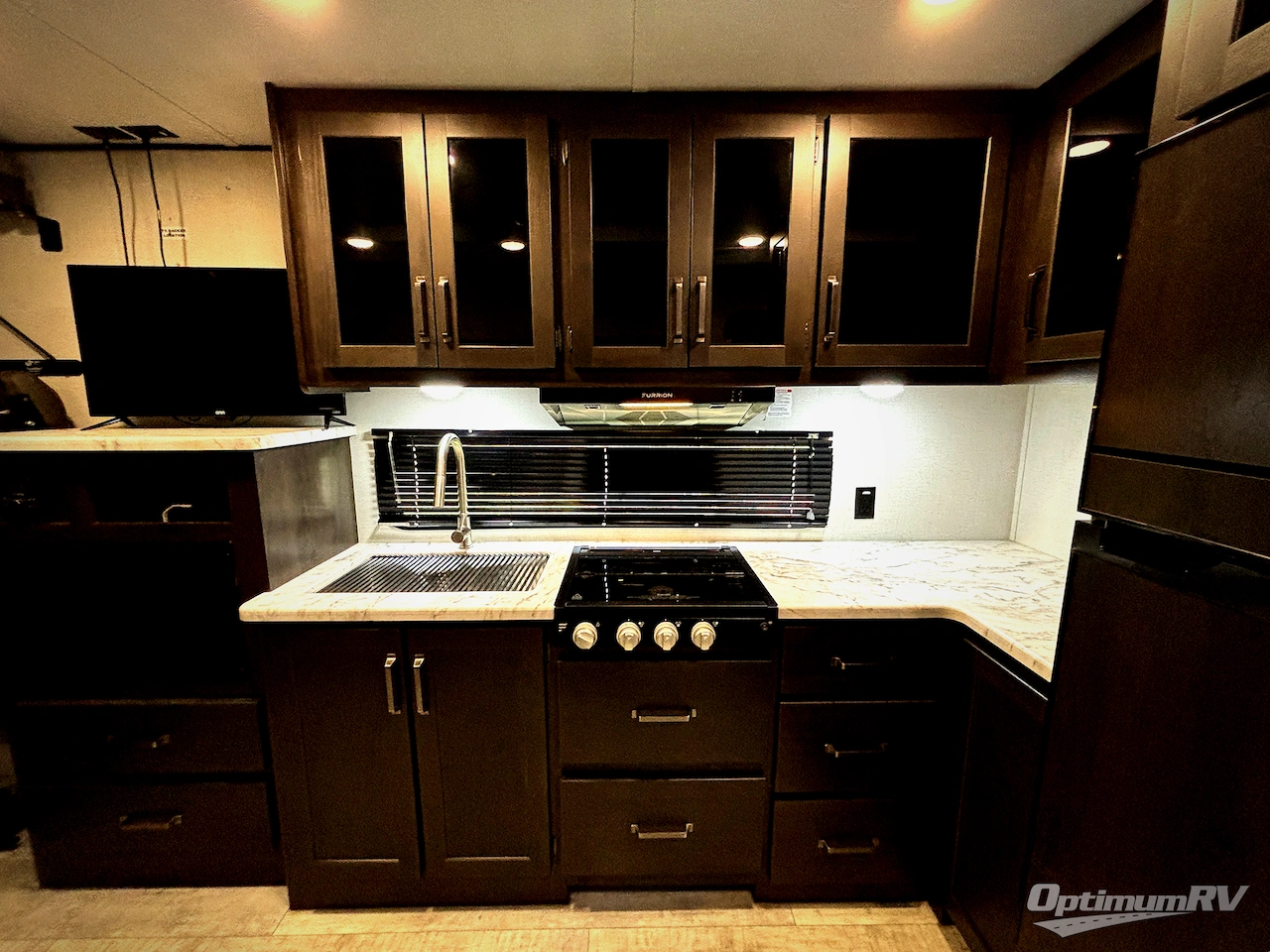 2024 Grand Design Momentum MAV 27MAV Photo 13