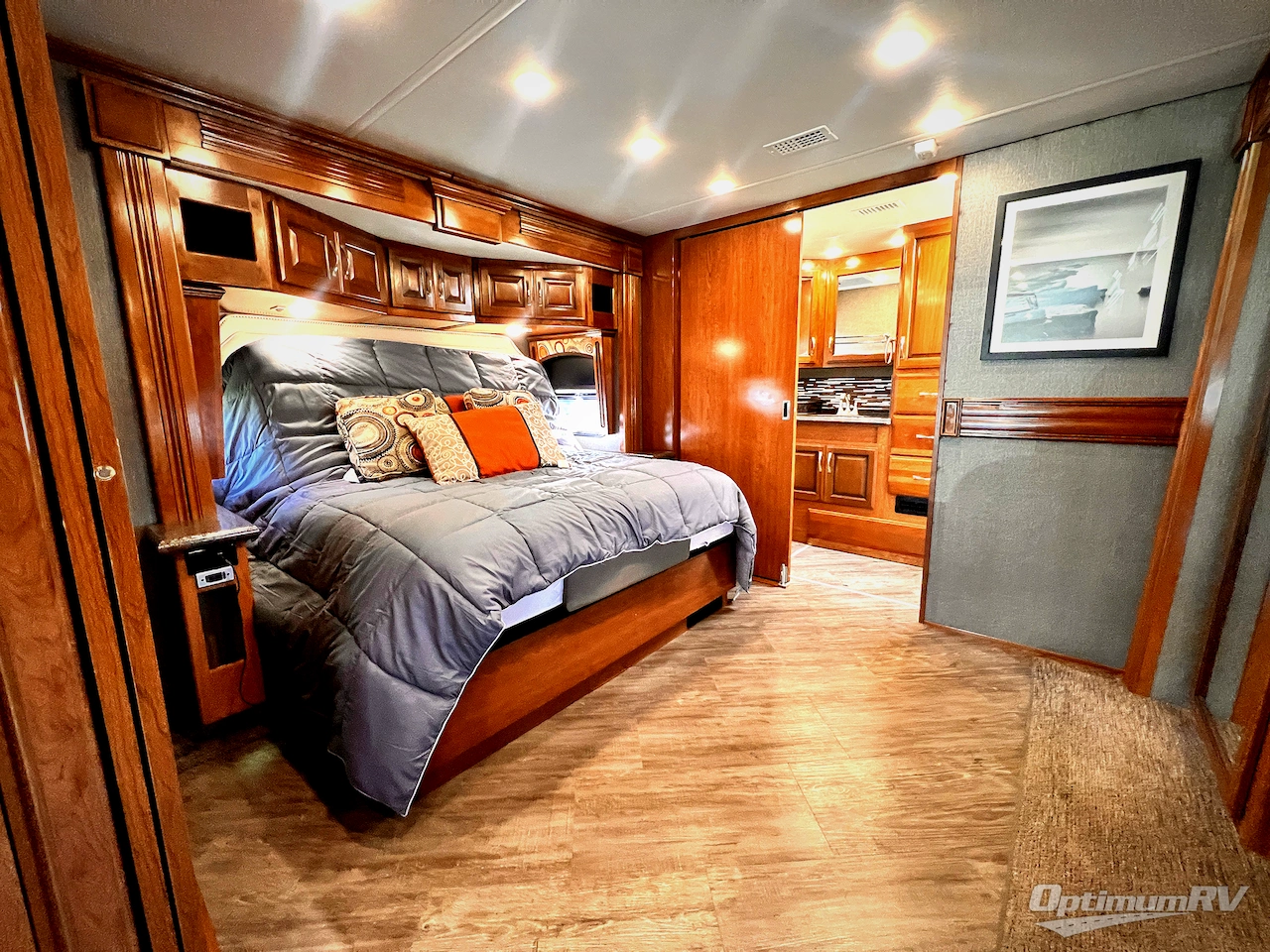 2019 Fleetwood Pace Arrow LXE 38K Photo 19