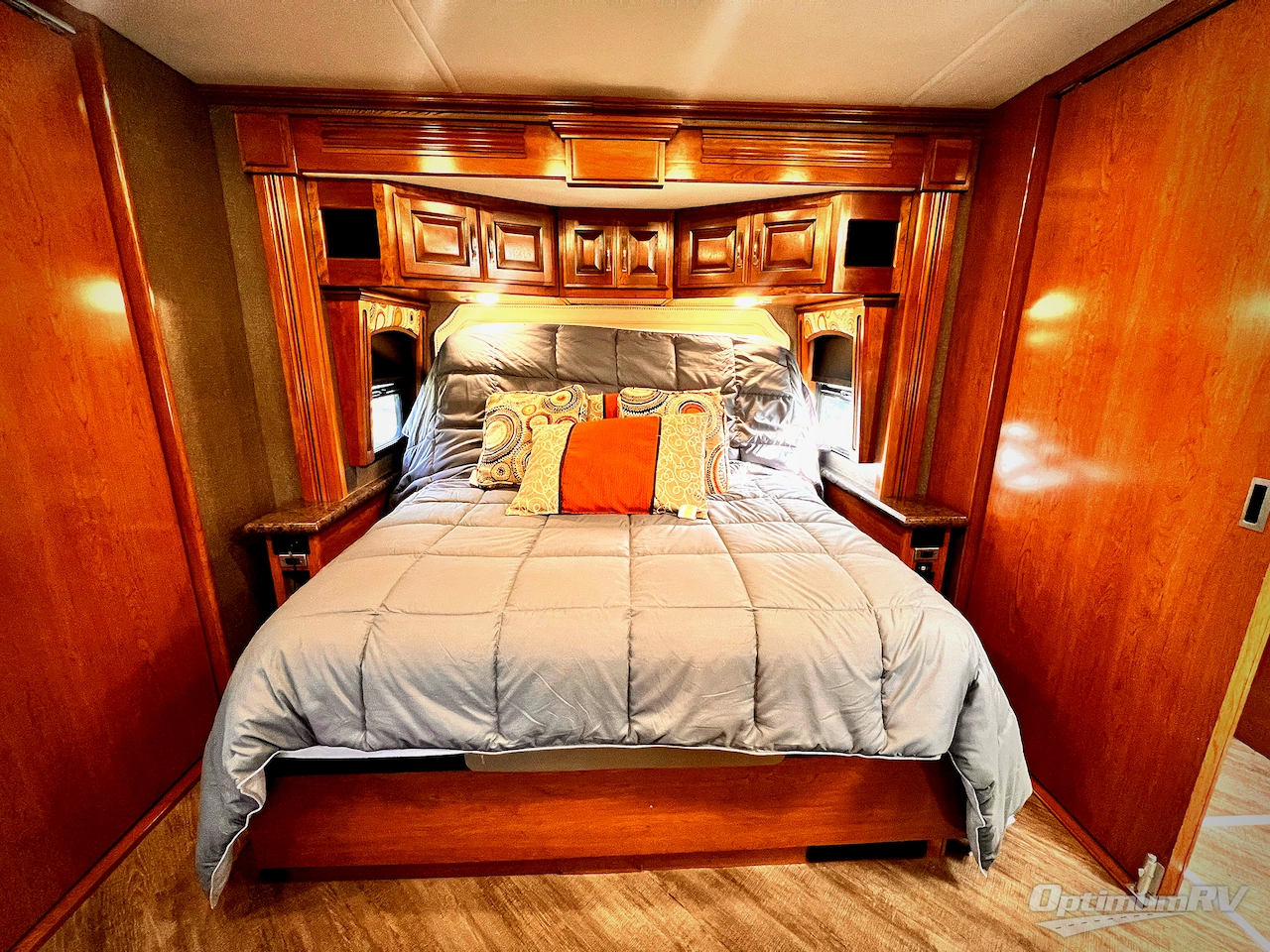2019 Fleetwood Pace Arrow LXE 38K Photo 20
