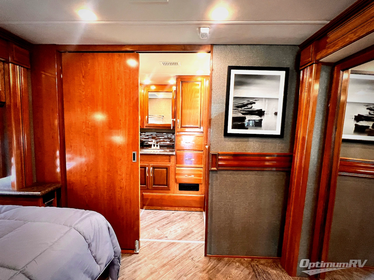 2019 Fleetwood Pace Arrow LXE 38K Photo 23