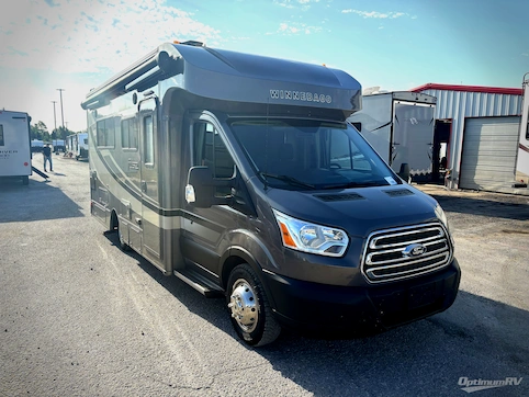 Used 2017 Winnebago Fuse 23A Featured Photo