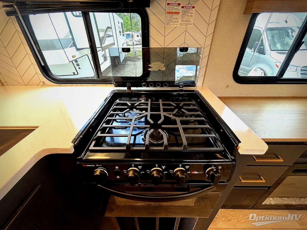 2025 Heartland North Trail 26RLX Photo 8