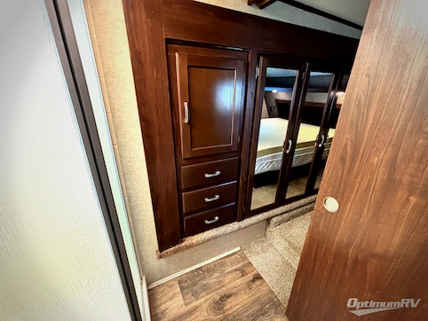 2016 Heartland Sundance XLT 298BH RV Photo 4